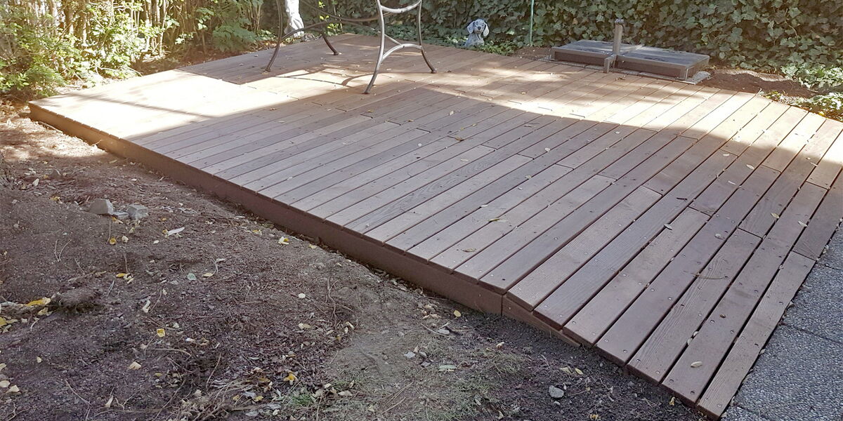 Holzterrasse bauen - Thermoesche Sitzplatz Holzterrasse bauen - Thermoesche Sitzplatz